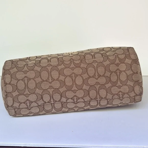 Coach East/West Celeste Signature Hobo Shoulder Bag Purse Brown Tan EUC - Picture 6 of 9